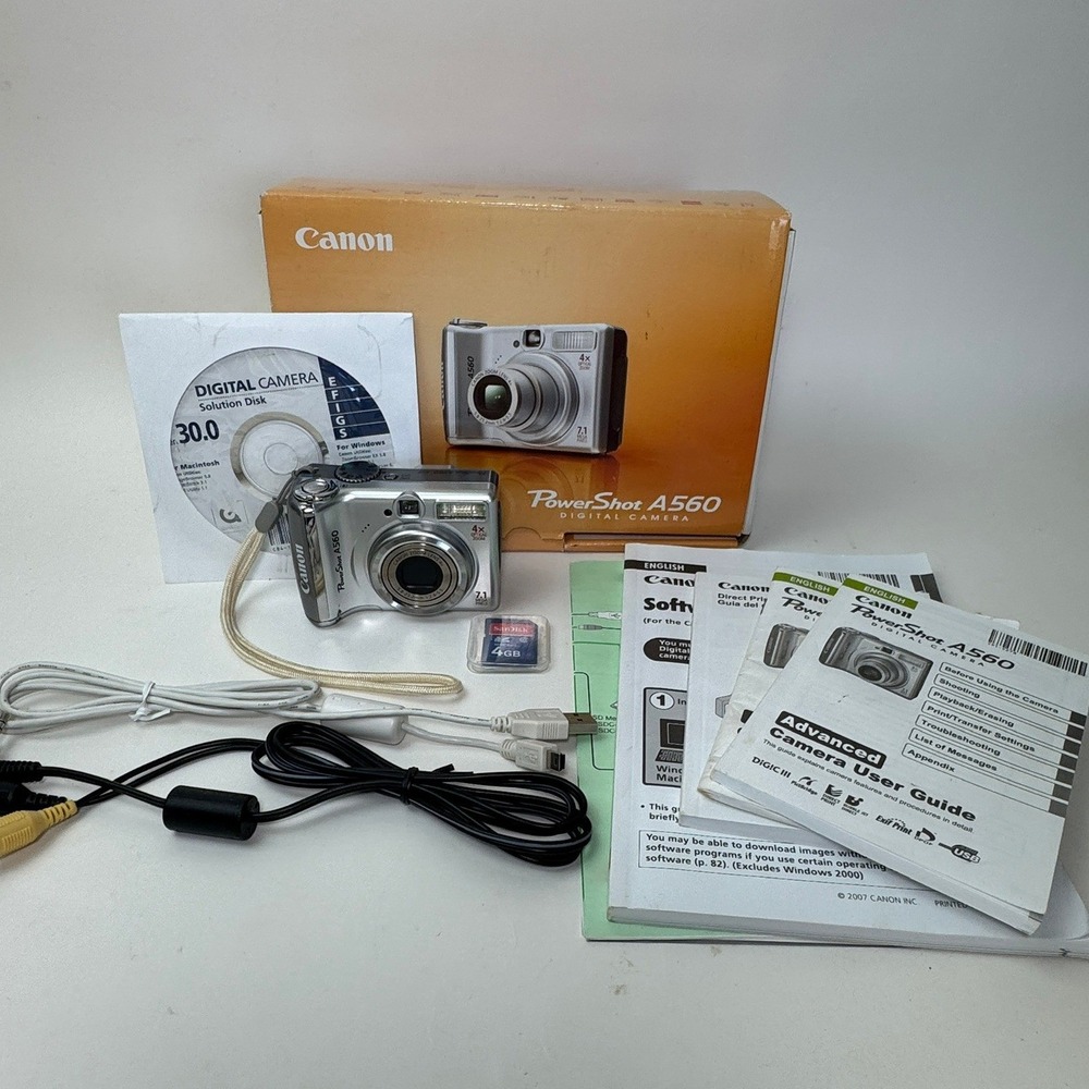 Canon PowerShot A560 7.1MP Digital Camera Silver 4x Optical Zoom Boxed Bundle